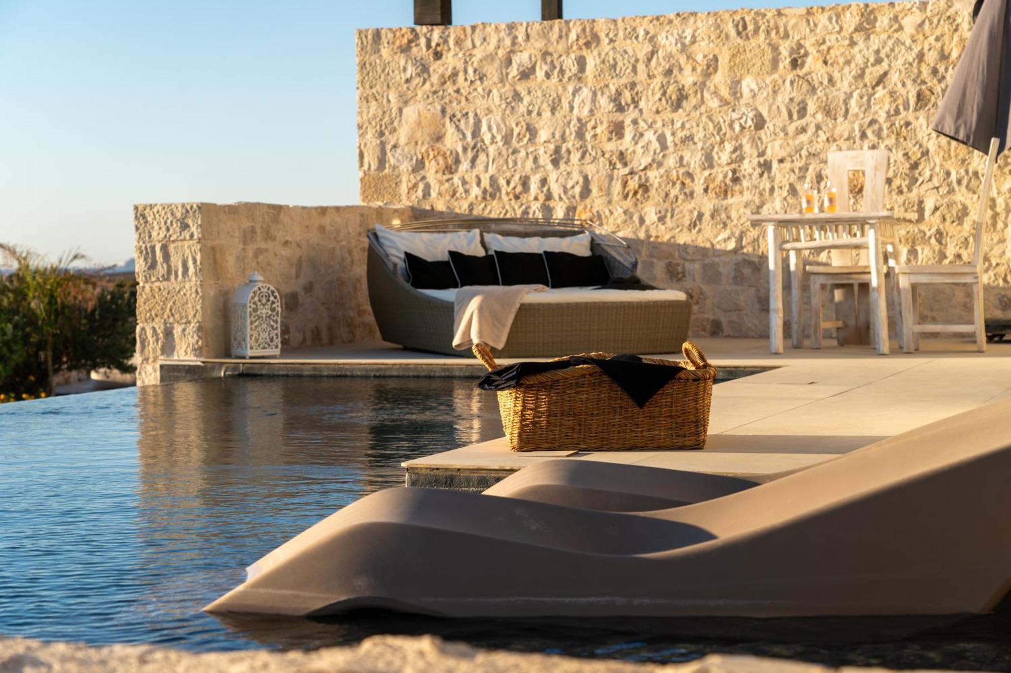 Arpathea Villas Foinikion Exterior photo